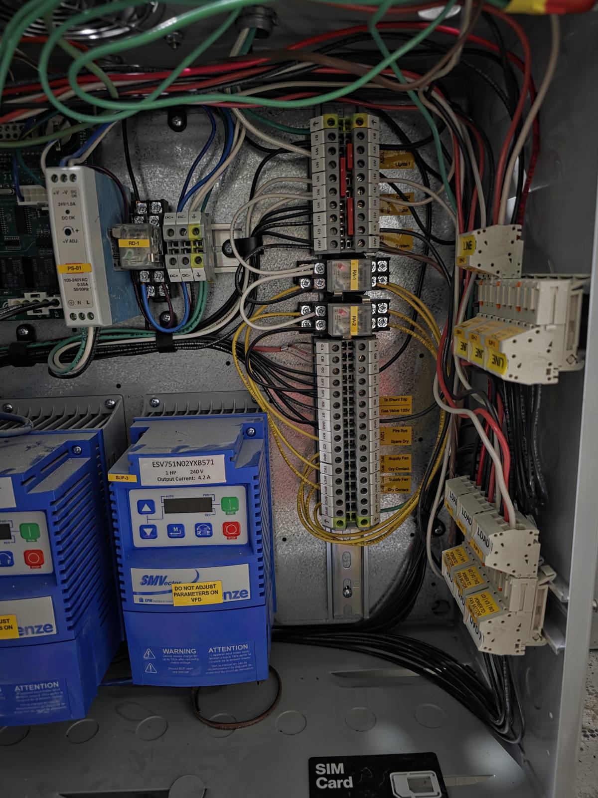 Commercial hood control terminal block wiring